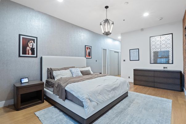 Bedroom, Interior, Pendant Lights, Recessed Lighting, Wood Texture Flooring