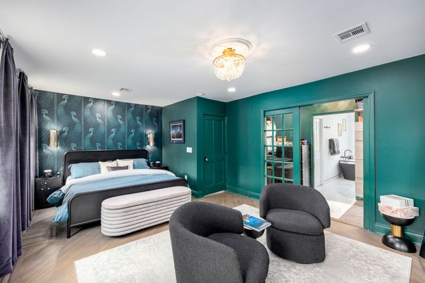 Bathroom, Bedroom, Chandelier, Interior, Recessed Lighting, Wood Texture Flooring
