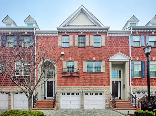 Attached, Exterior, Facade, Brick Facade, Rowhouse
