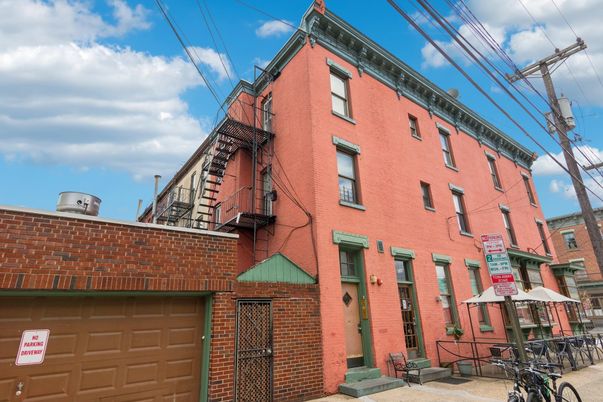 Attached, Exterior, Facade, Brick Facade, Rowhouse