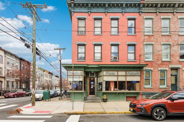 Exterior, Facade, Brick Facade, Rowhouse