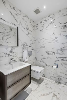 Bathroom, Interior, Marble, Marble Walls, Recessed Lighting