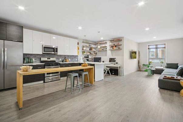 Dining room, Interior, Kitchen, Pendant Lights, Recessed Lighting, Stainless Steel Appliances, Wood Texture Flooring