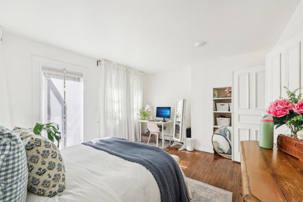 Bedroom, Home Office, Interior, Wood Texture Flooring