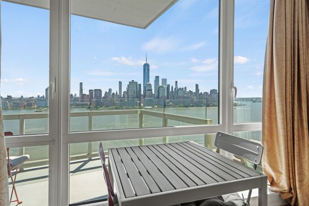 Water, Exterior, Interior, Other, Skyline