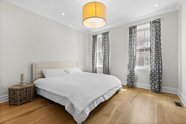 Bedroom, Interior, Pendant Lights, Recessed Lighting, Wood Texture Flooring