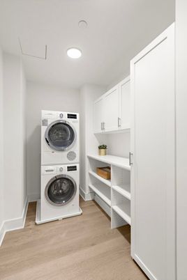 Interior, Recessed Lighting, Utility Closets, Washer, Wood Texture Flooring
