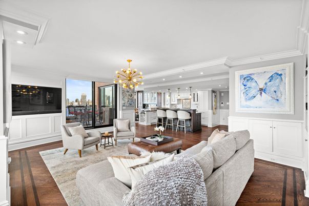 Dining room, Interior, Kitchen, Living room, Pendant Lights, Recessed Lighting, Wood Texture Flooring