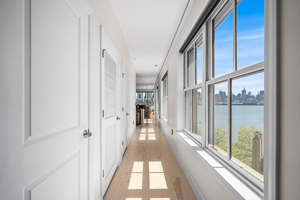 Interior, Recessed Lighting, Water, Wood Texture Flooring