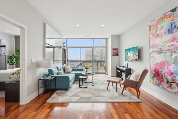 Interior, Living room, Piano, Recessed Lighting, Wood Texture Flooring