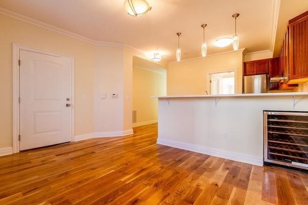 Interior, Kitchen, Pendant Lights, Wood Texture Flooring