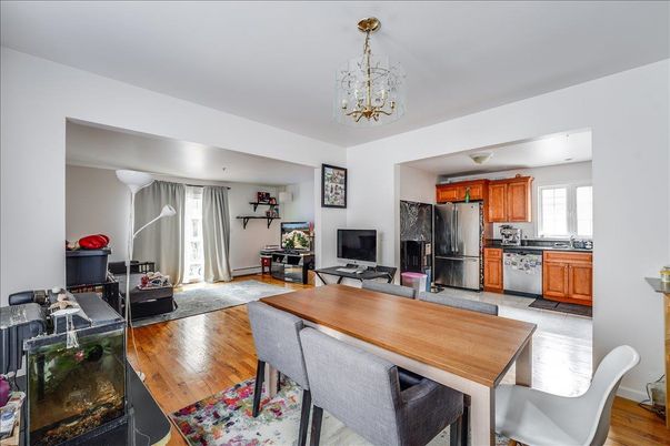 Dining room, Interior, Kitchen, Pendant Lights, Wood Texture Flooring