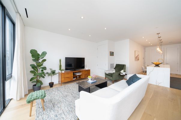 Dining room, Interior, Living room, Pendant Lights, Recessed Lighting, Wood Texture Flooring