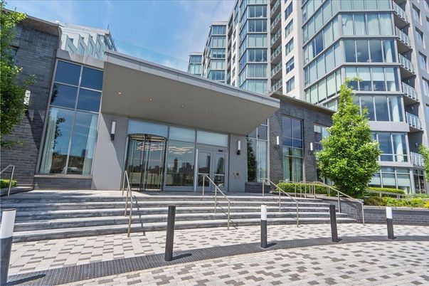 Exterior, Facade, Condo Building