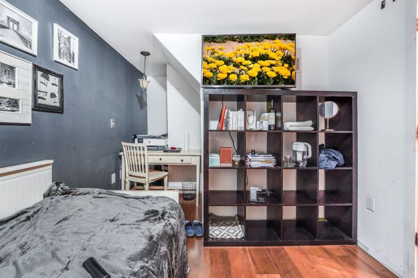Bedroom, Home Office, Interior, Pendant Lights, Wood Texture Flooring
