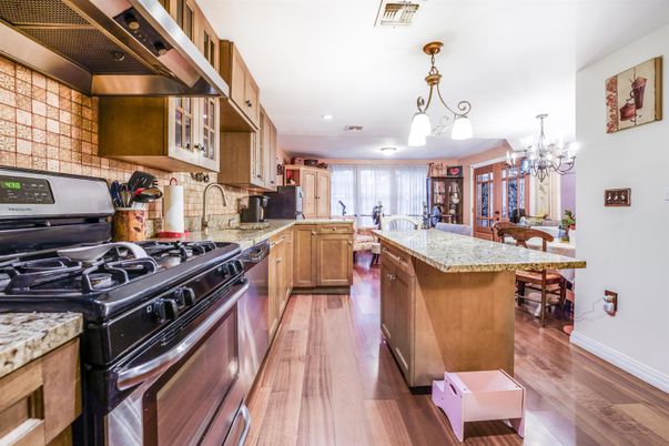 Chandelier, Interior, Kitchen, Recessed Lighting, Wood Texture Flooring