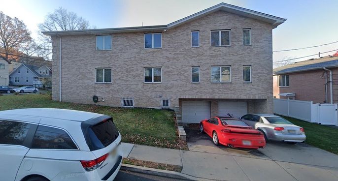 Attached, Exterior, Facade, Brick Facade, Rowhouse