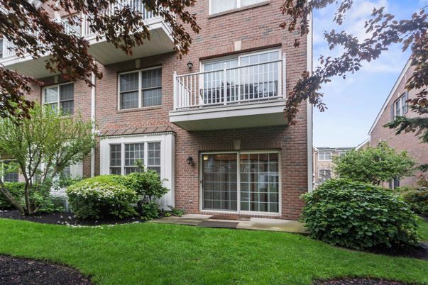 Exterior, Facade, Brick Facade, Brick Traditional