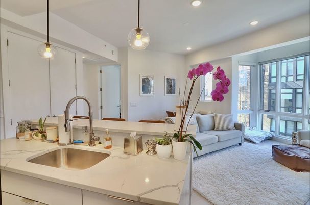 Interior, Kitchen, Pendant Lights, Recessed Lighting