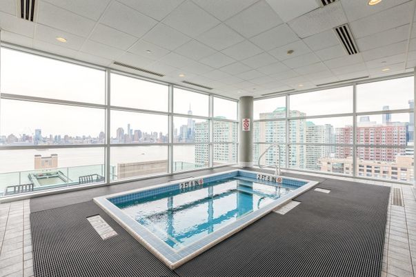 Interior, Pool, Recessed Lighting, Water
