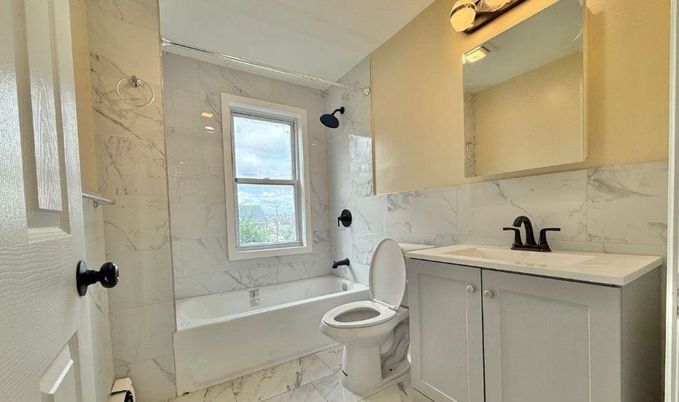 Bathroom, Interior, Marble, Marble Walls