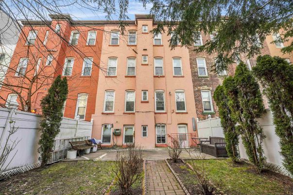 Exterior, Facade, Brick Facade, Rowhouse