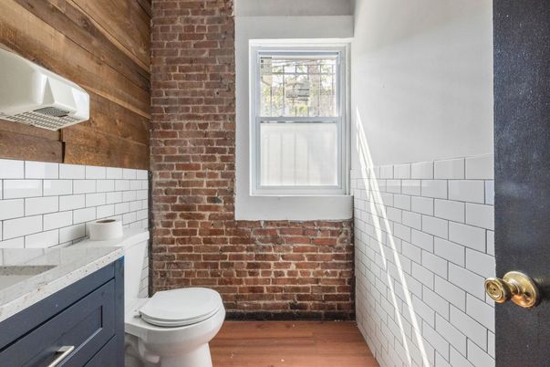 Bathroom, Interior, Stone Walls, Wood Texture Flooring