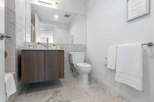Bathroom, Interior, Marble, Marble Walls, Recessed Lighting