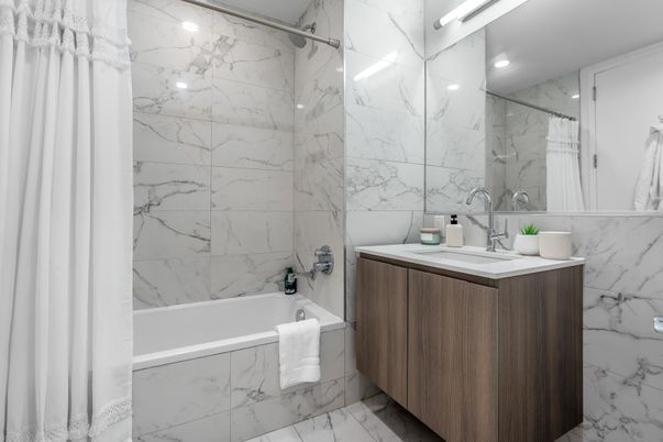 Bathroom, Interior, Marble, Marble Walls, Recessed Lighting