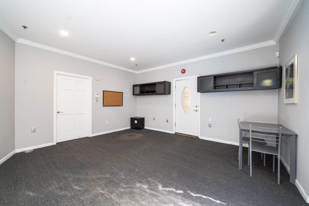 Dining room, Interior, Recessed Lighting