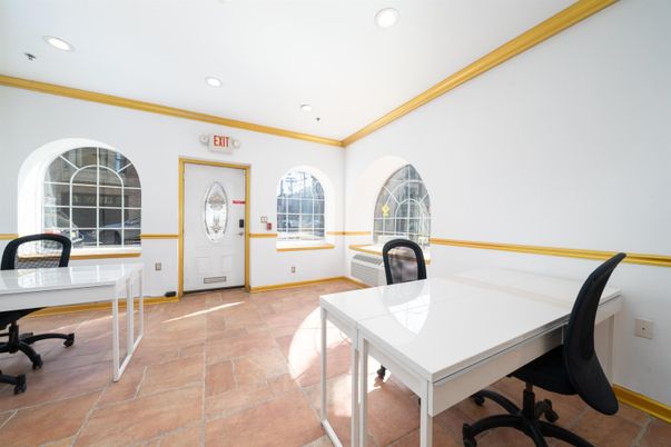 Home Office, Interior, Recessed Lighting