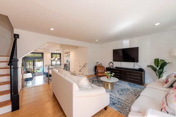 Dining room, Interior, Living room, Recessed Lighting, Wood Texture Flooring
