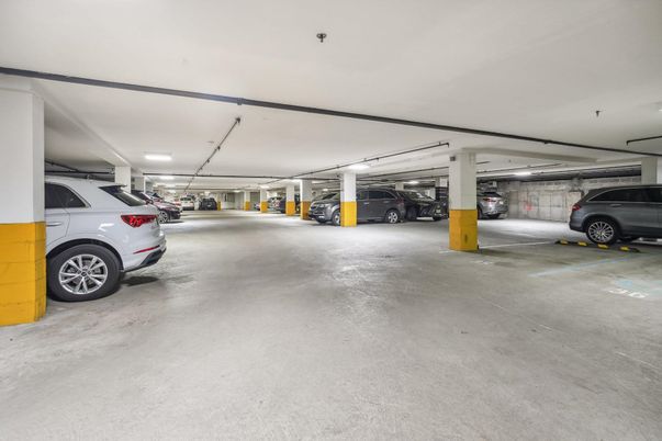 Garage, Interior, Recessed Lighting