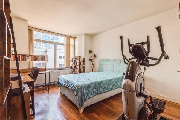 Bedroom, Fitness Equipment, Interior, Wood Texture Flooring