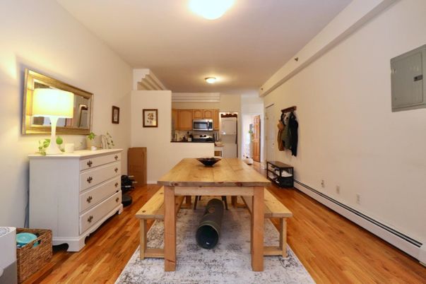 Dining room, Interior, Kitchen, Stainless Steel Appliances, Wood Texture Flooring