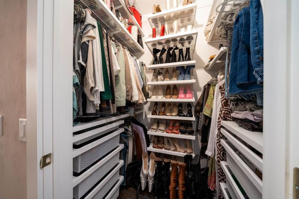 Interior, Walk-in Closets