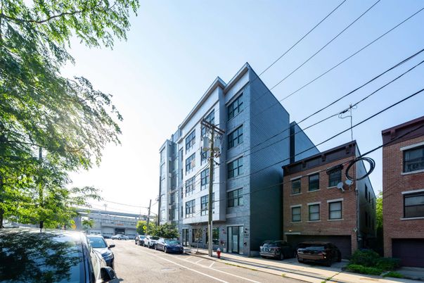 Exterior, Facade, Brick Facade, Highrise