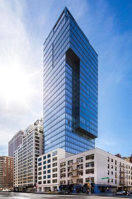 Exterior, Facade, Highrise