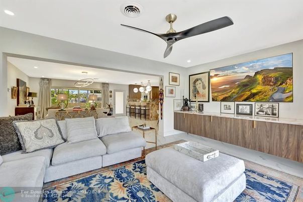 Interior, Kitchen, Living room, Pendant Lights, Recessed Lighting
