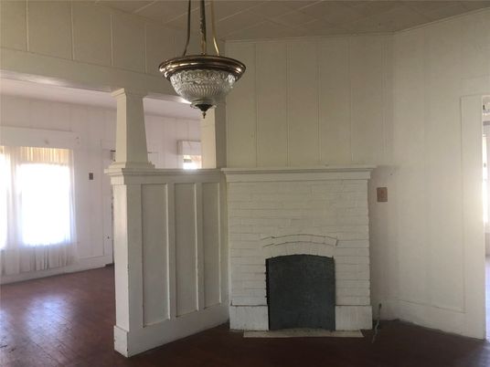 Chandelier, Fireplace, Interior, Wood Texture Flooring