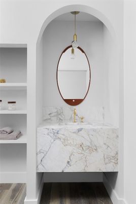 Interior, Pendant Lights, Wood Texture Flooring