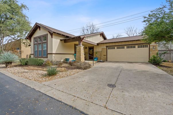 Attached, Exterior, Facade, Ranch