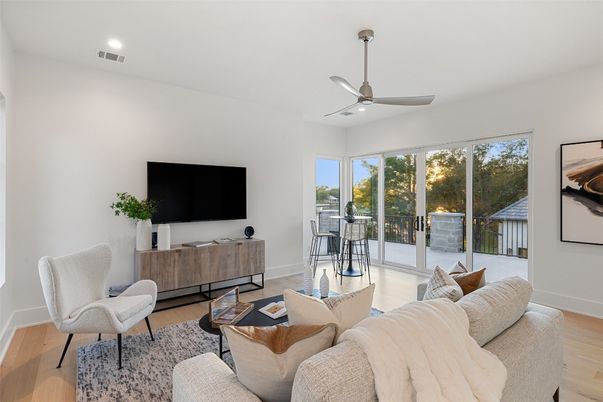 Interior, Living room, Recessed Lighting, Wood Texture Flooring