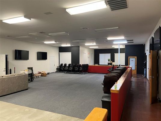 Fitness Equipment, Interior, Living room