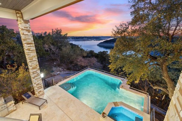 Exterior, Pool, Water