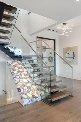 Interior, Pendant Lights, Wood Texture Flooring