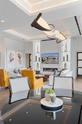 Interior, Living room, Pendant Lights, Recessed Lighting