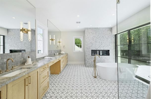 Bathroom, Dual Sink Vanities, Fireplace, Free Standing Baths, Interior, Pendant Lights, Recessed Lighting