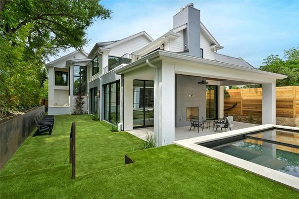 Backyard, Exterior, Pool