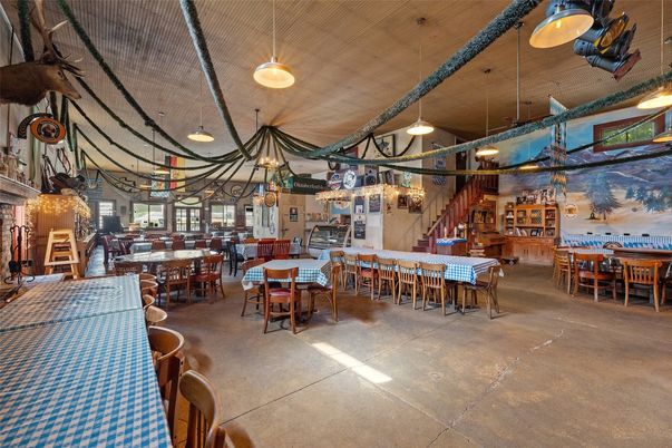 Dining room, Interior, Pendant Lights